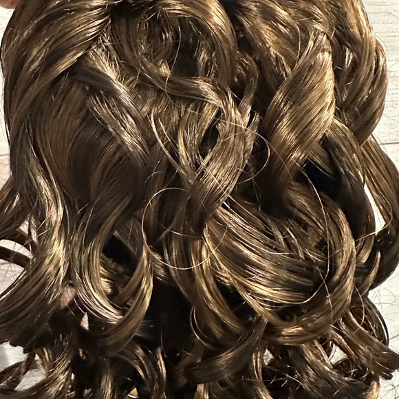 Color 10 Drawstring Ponytail Extension Synthetic - Picture 2 of 3